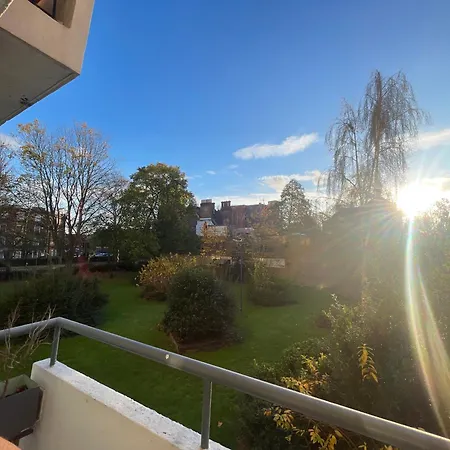 Comfortable Flat Near To Central London Exterior photo